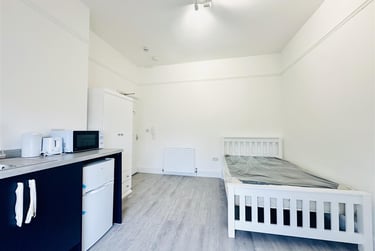 1 bed house, 62 Park Road, Lenton, Nottingham, NG71JG - Image 1